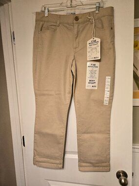 Women's Code Bleu crops, khaki, size 12
